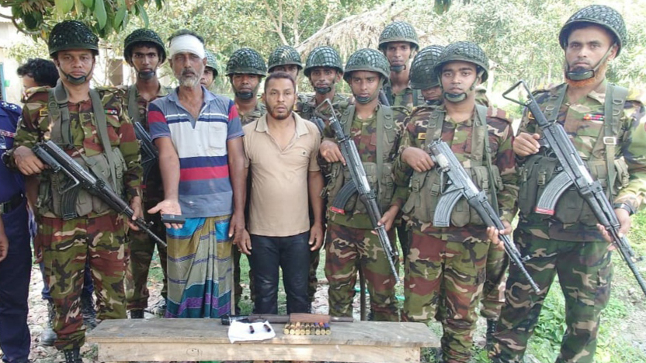 নড়াইলে দুই গ্রুপের সংঘর্ষে নিহত ১, পুলিশসহ আহত ১৪