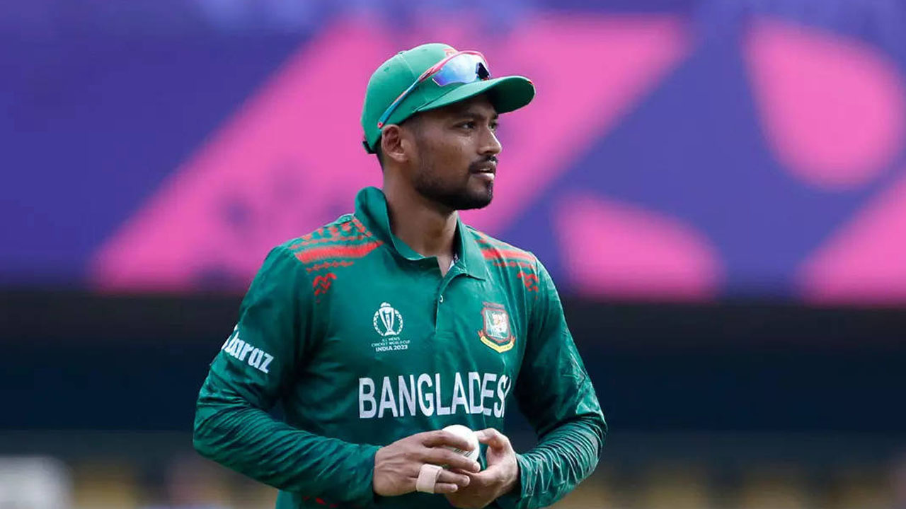যে কারণে টিকে গেলেন শান্ত