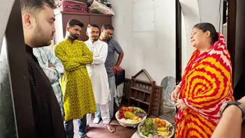 জুলাই শহীদ রিয়া গোপের পরিবারের সঙ্গে এনসিপি নেতাদের সাক্ষাৎ