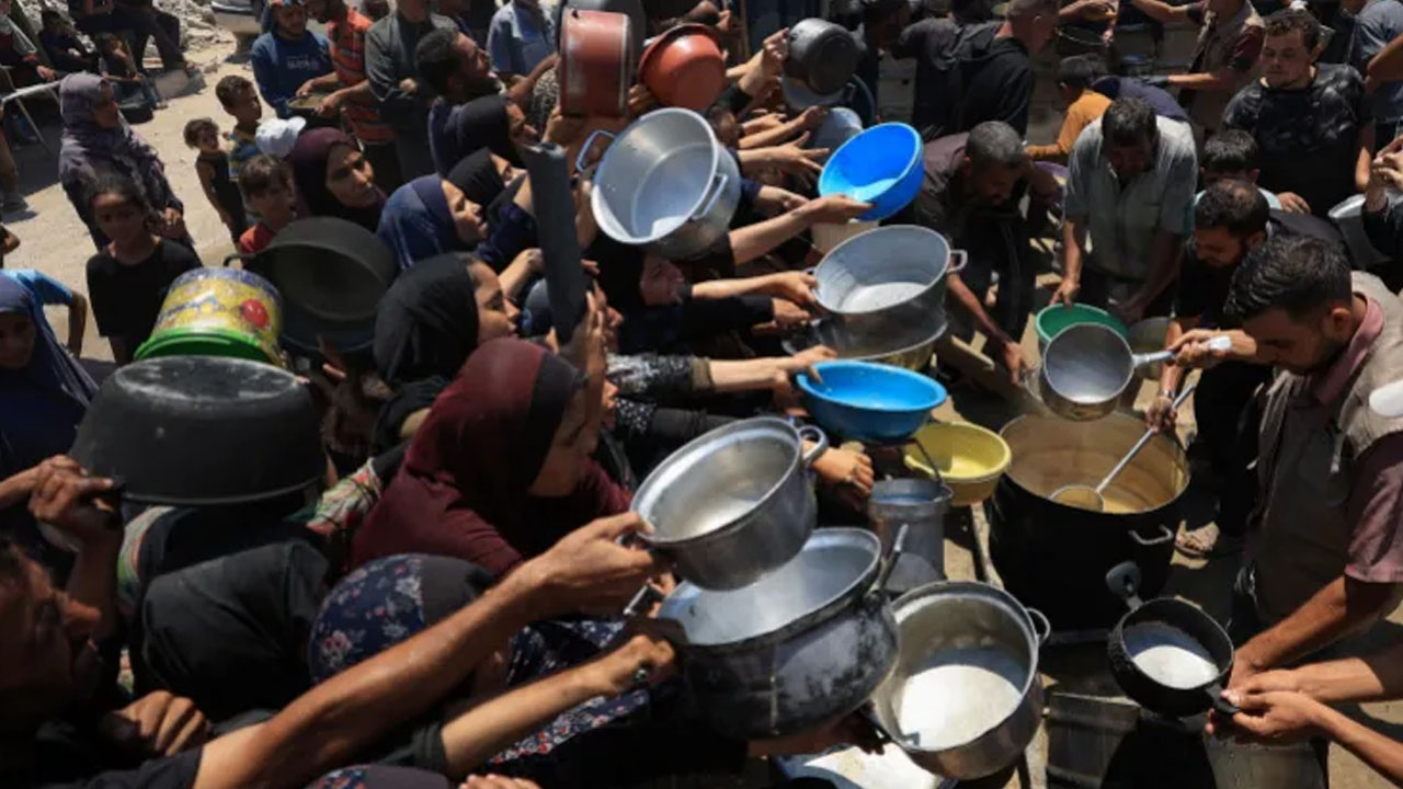 গাজার পরিস্থিতি নিয়ে অ্যামনেস্টিসহ শতাধিক সংস্থার সতর্কবার্তা