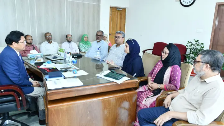 অ্যাপ্লাইড আইসিটি পাঠদানে ৯০০ মাস্টার ট্রেইনার তৈরি করবে জাতীয় বিশ্ববিদ্যালয়
