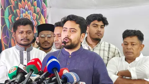 চাঁদাবাজ আর স্বৈরাচার একাকার হয়ে গেছে: নাহিদ ইসলাম