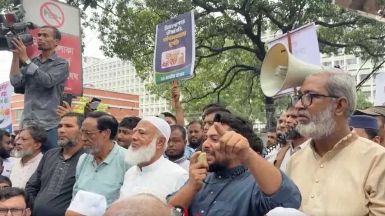 সরকার গ্যাস বিদ্যুৎ পানির কৃত্রিম সংকট তৈরি করেছে: নাহিদ