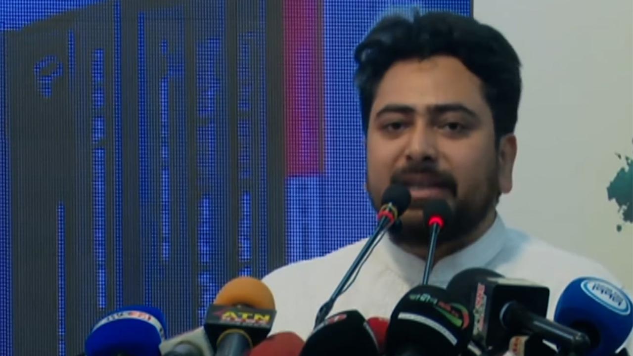 ‘নতুন সংবিধানের মাধ্যমে জনগণের আস্থা স্থাপন করা সম্ভব’