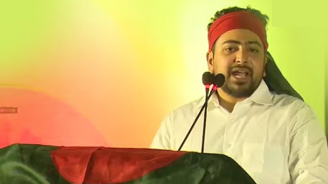 এদেশে ভারত-পাকিস্তানপন্থি কারো ঠাঁই হবে না: নাহিদ