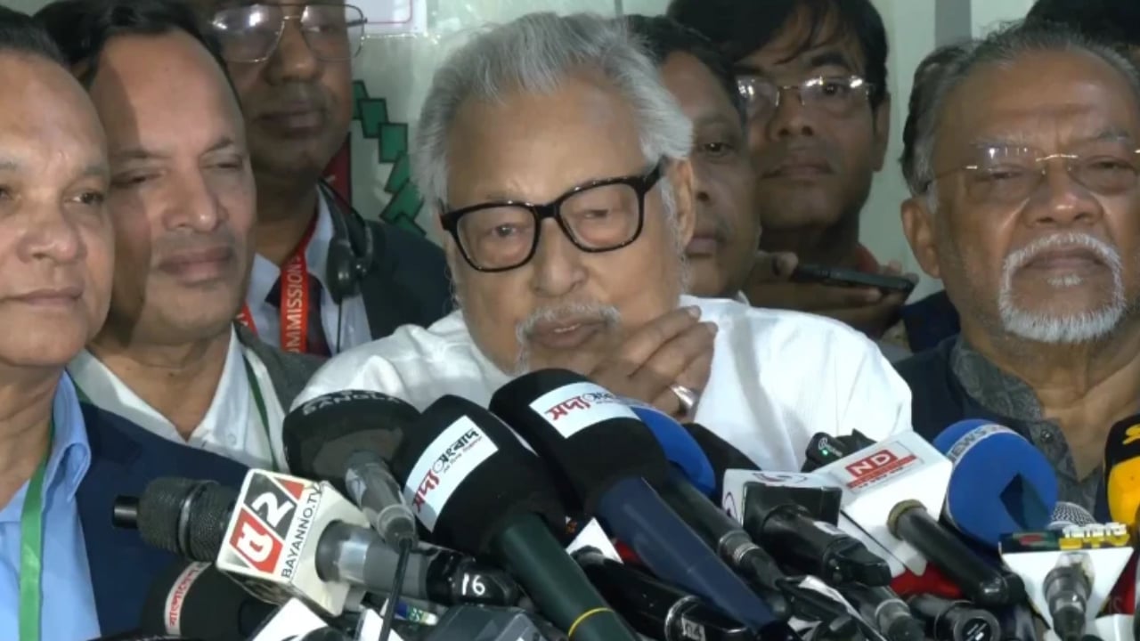 আগামী পাঁচ বছর জনকল্যাণের দায়িত্ব বিএনপিকে দিয়েছে জনগণ: নজরুল ইসলাম