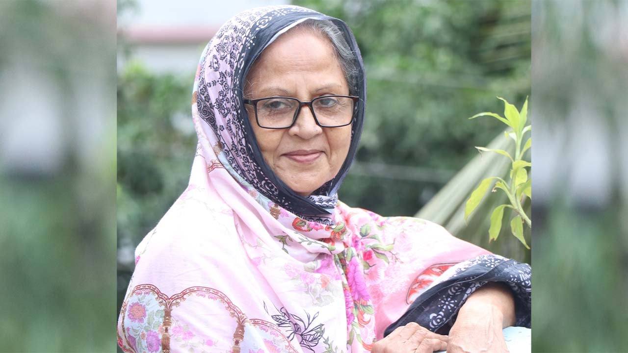 সিনেমা দিয়ে আবারো আলোচনায় নার্গিস