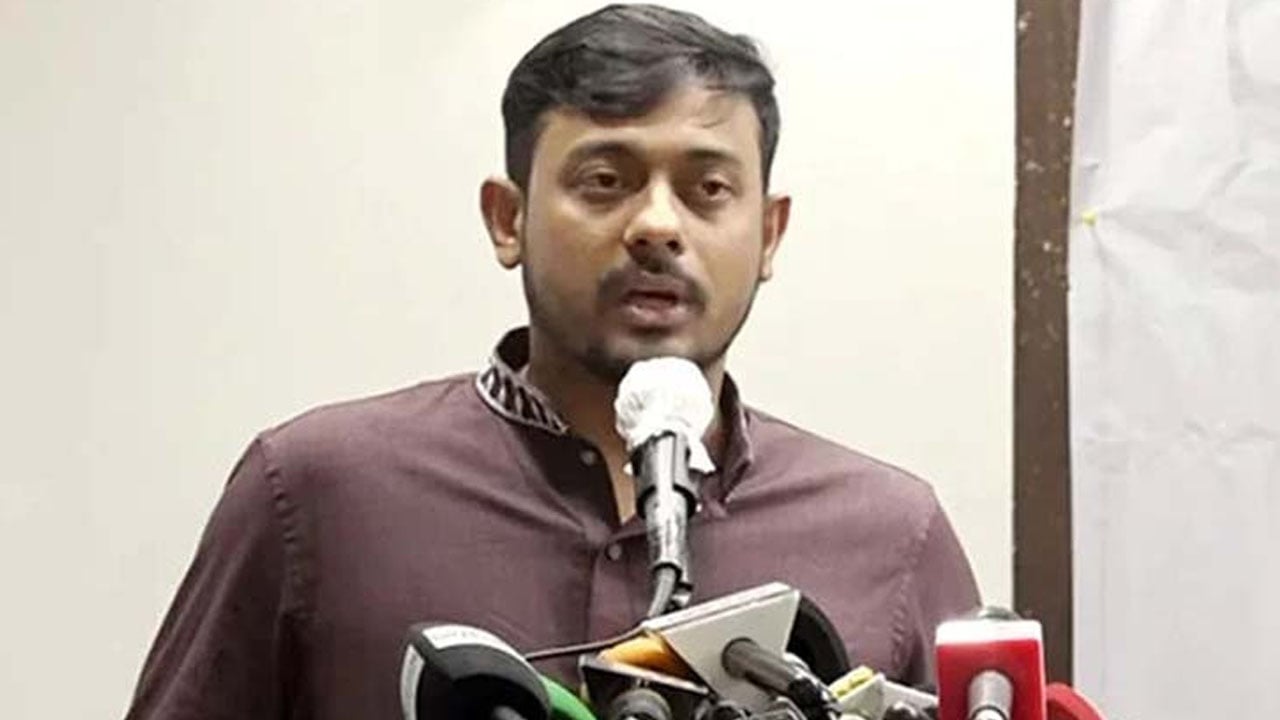 পার্লামেন্ট থেকে সচিবালয়, সব জায়গায় হুতুমপেঁচা বসেছে