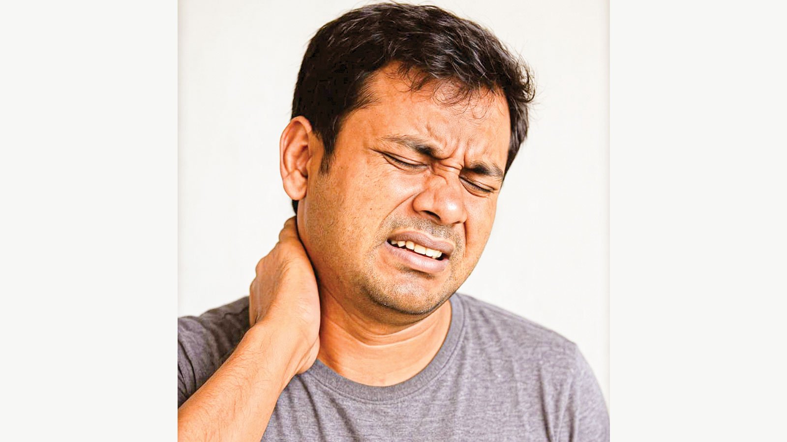 ঘাড় ব্যথার উপসর্গ