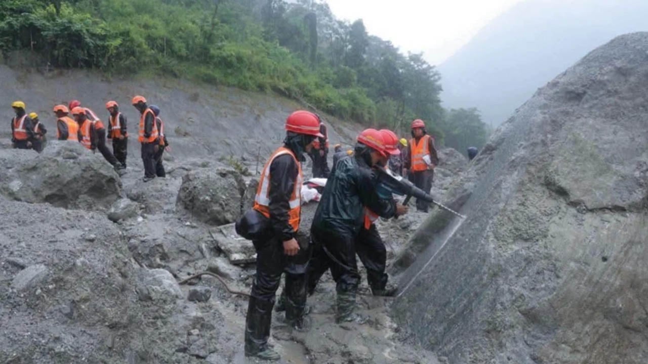 নেপালে বন্যা ও ভূমিধসে ৭৩০ ছাড়াল মৃতের সংখ্যা