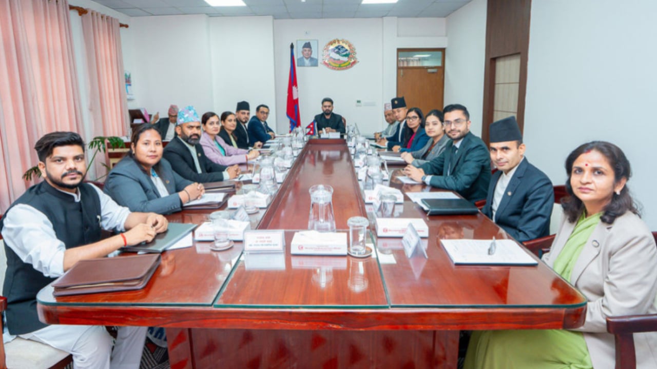 রাজনীতিবিদ ও কর্মকর্তাদের সম্পদের তদন্তে নেপালে কমিটি গঠন