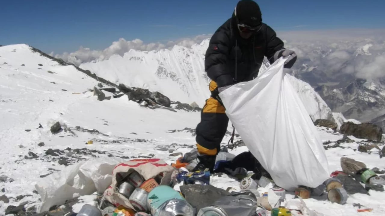 এভারেস্ট ‘ডিপোজিট স্কিম’ বাতিল করল নেপাল
