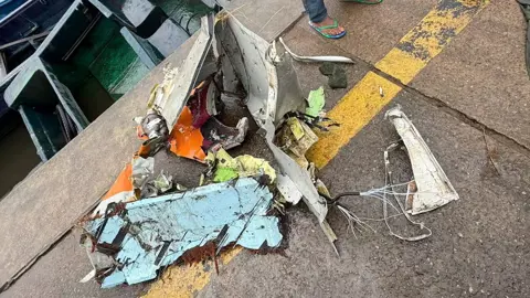 নাইজেরিয়ায় সামরিক বিমান বিধ্বস্ত হয়ে নিহত ৩২
