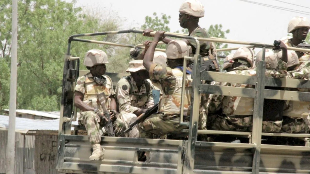 নাইজেরিয়ায় সেনাবাহিনীর সঙ্গে সংঘর্ষে বোকো হারামের ১১ সদস্য নিহত