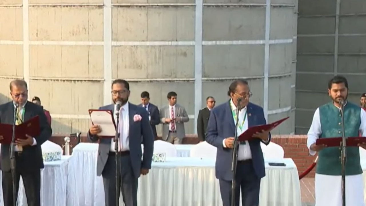 শপথ নিলেন প্রতিমন্ত্রীরা