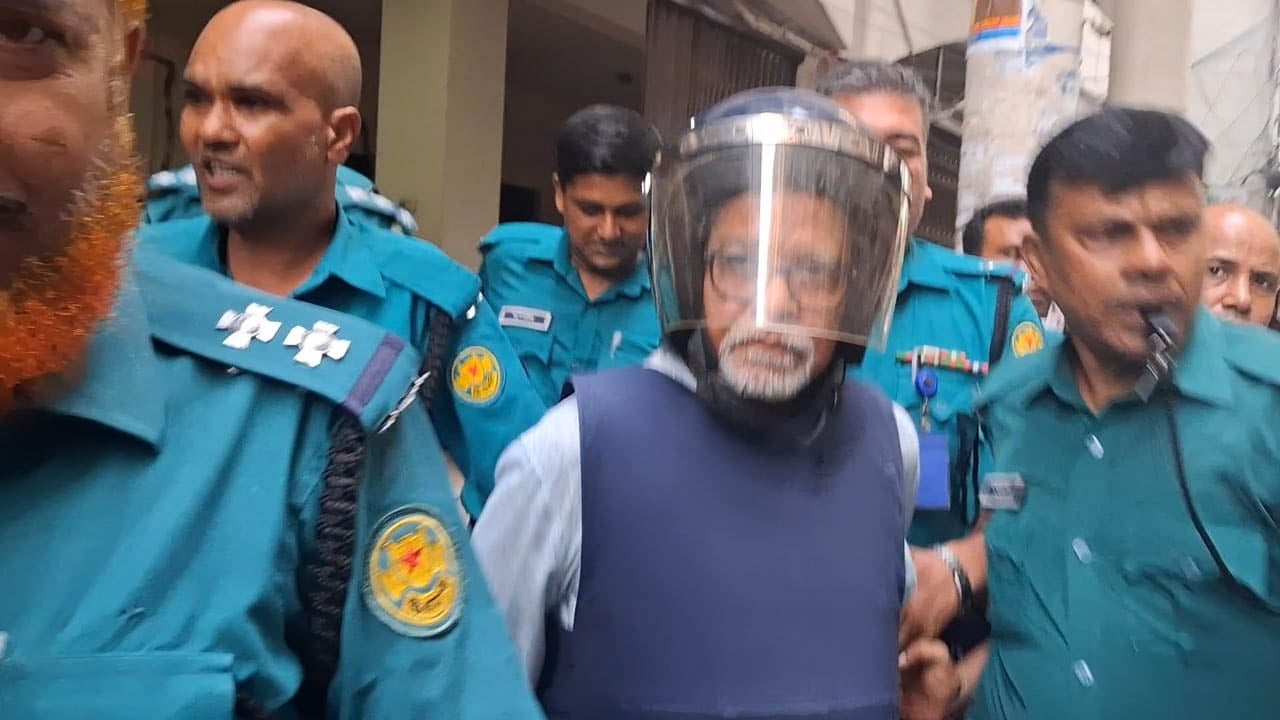 প্রহসনের নির্বাচনের দায় স্বীকার করলেন নুরুল হুদা