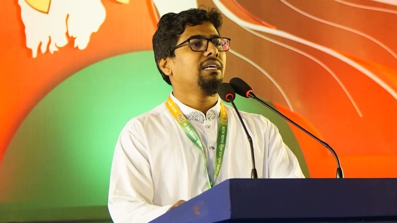ভোট কেন্দ্র দখলের পাঁয়তারা করছে ছাত্রদল: শিবির সেক্রেটারি