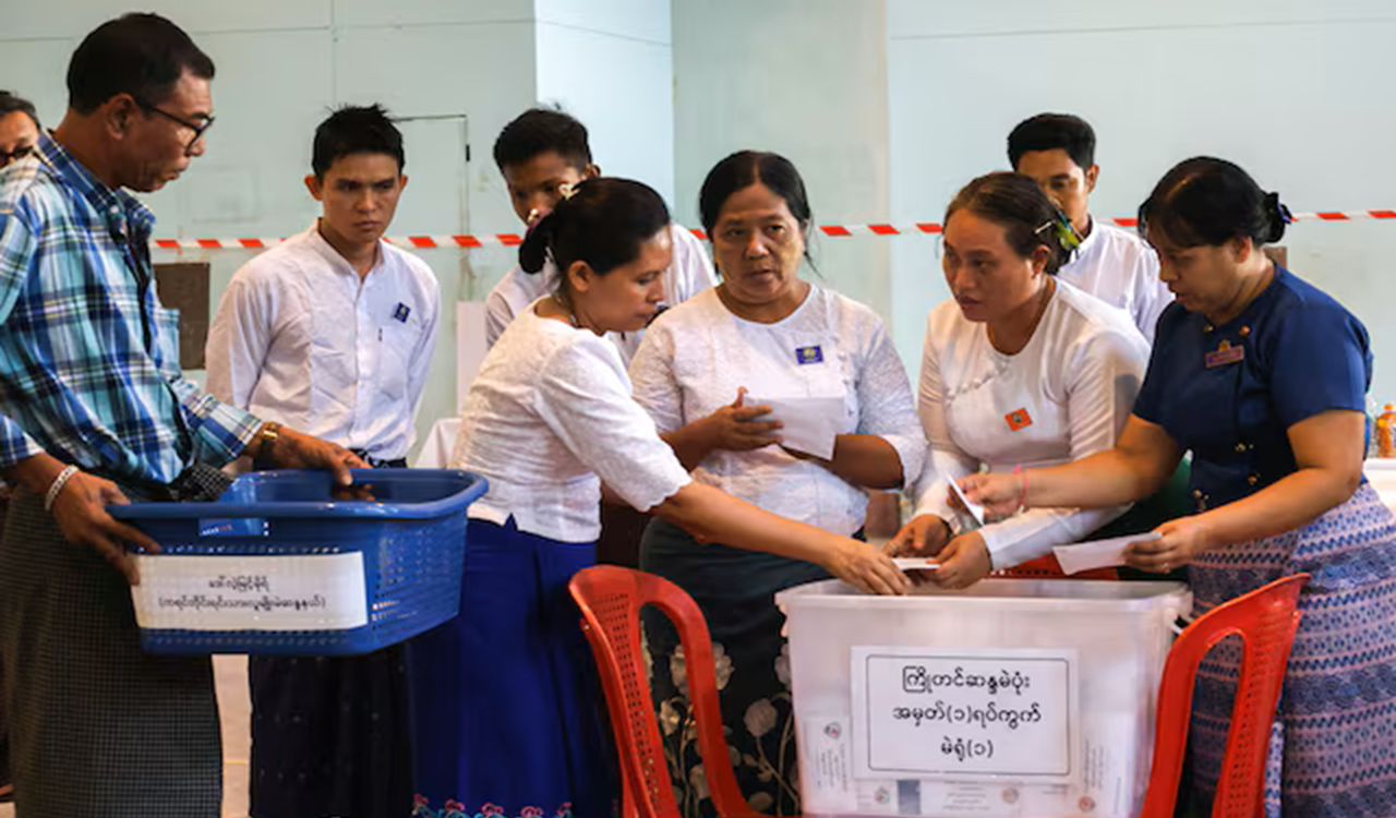 মিয়ানমারে চলছে শেষ দফার ভোট, বড় জয়ের পথে জান্তাসমর্থিত দল
