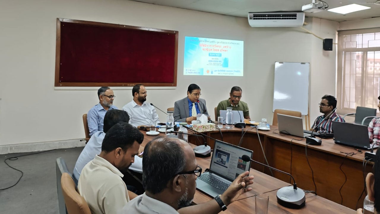 পিআইবিতে ডিজিটাল সাংবাদিকতায় এআই ও ফ্যাক্ট চেক বিষয়ে প্রশিক্ষণ কর্মশালা
