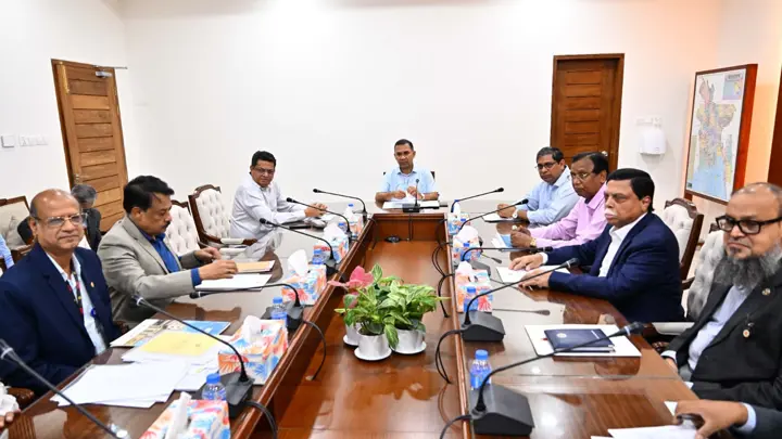 গুলশান-বনানীসহ লেকের দূষণ রোধে প্রধানমন্ত্রীর ১০ নির্দেশনা