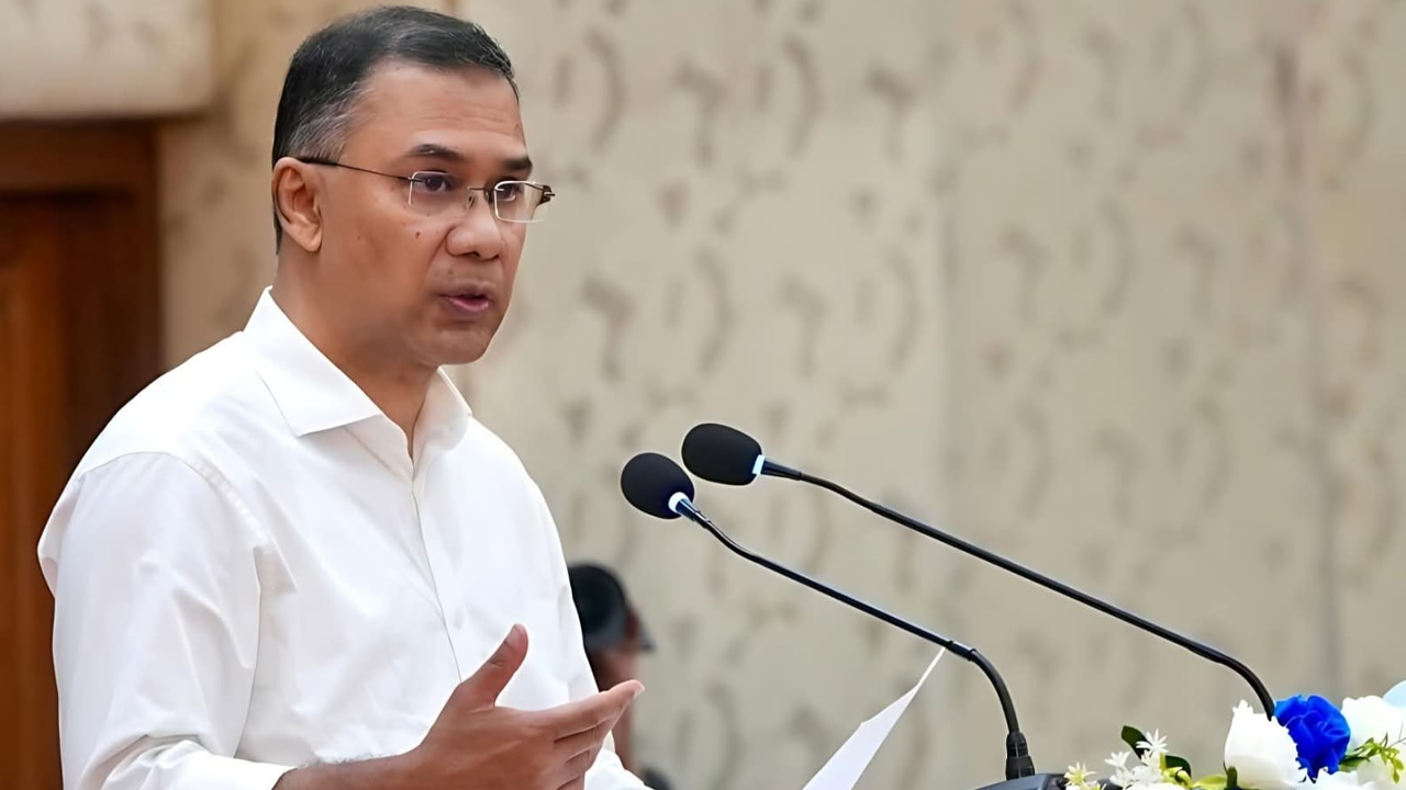 র‌্যাঙ্কিংয়ে পিছিয়ে পড়ার অন্যতম কারণ শিক্ষক নিয়োগে রাজনীতি