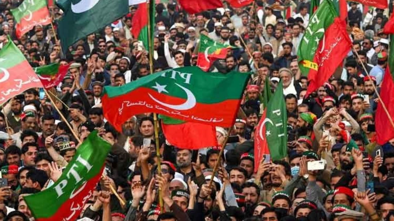 পাকিস্তান সরকারের আলোচনার প্রস্তাব প্রত্যাখ্যান পিটিআইয়ের