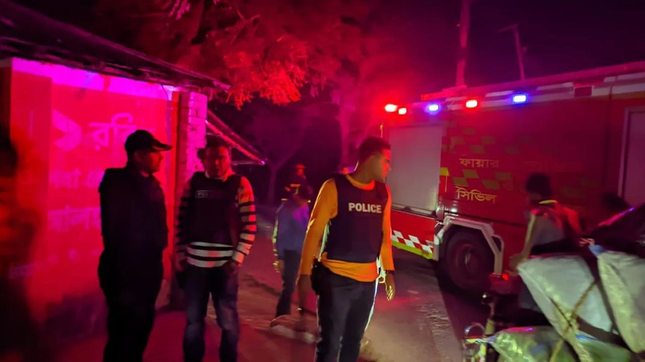 ঈশ্বরদীতে সংঘর্ষ: বিএনপির মামলায় প্রধান আসামি জামায়াতের এমপি প্রার্থী