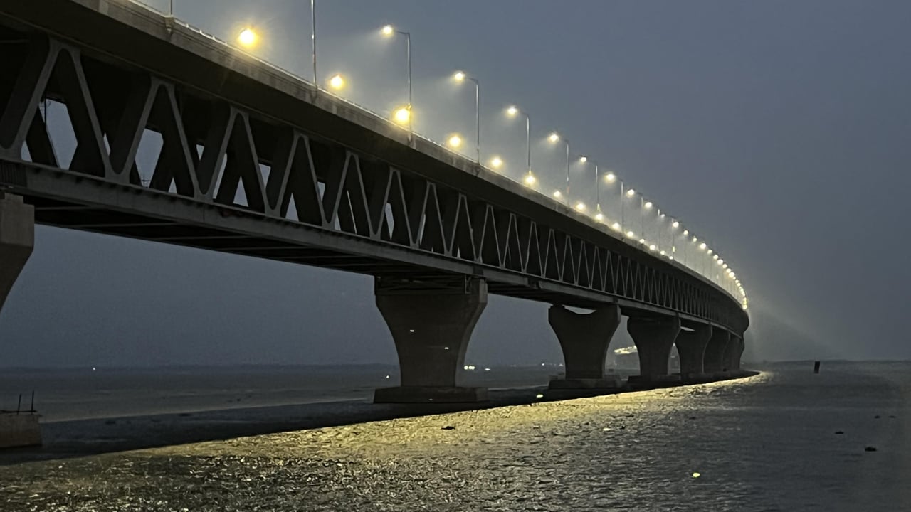 পদ্মা সেতুর টোল থেকে ৩ হাজার কোটি টাকা আয়