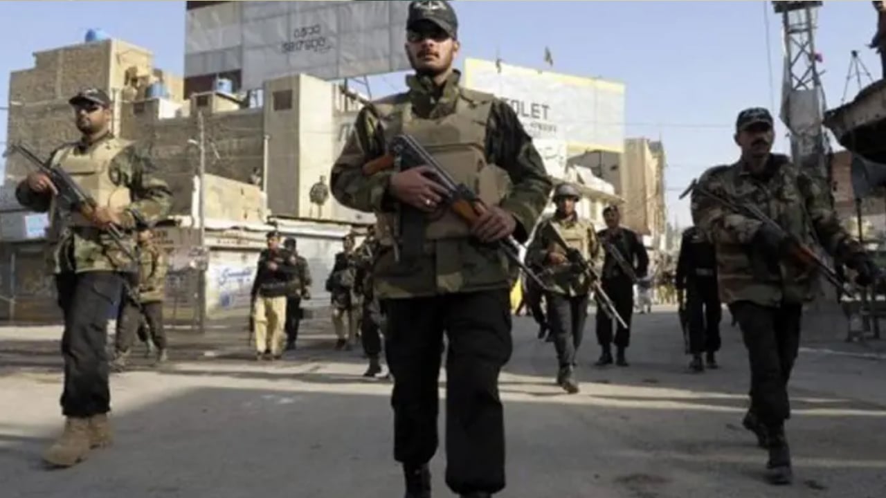 পাকিস্তানে সন্ত্রাসবিরোধী অভিযানে নিহত ৫