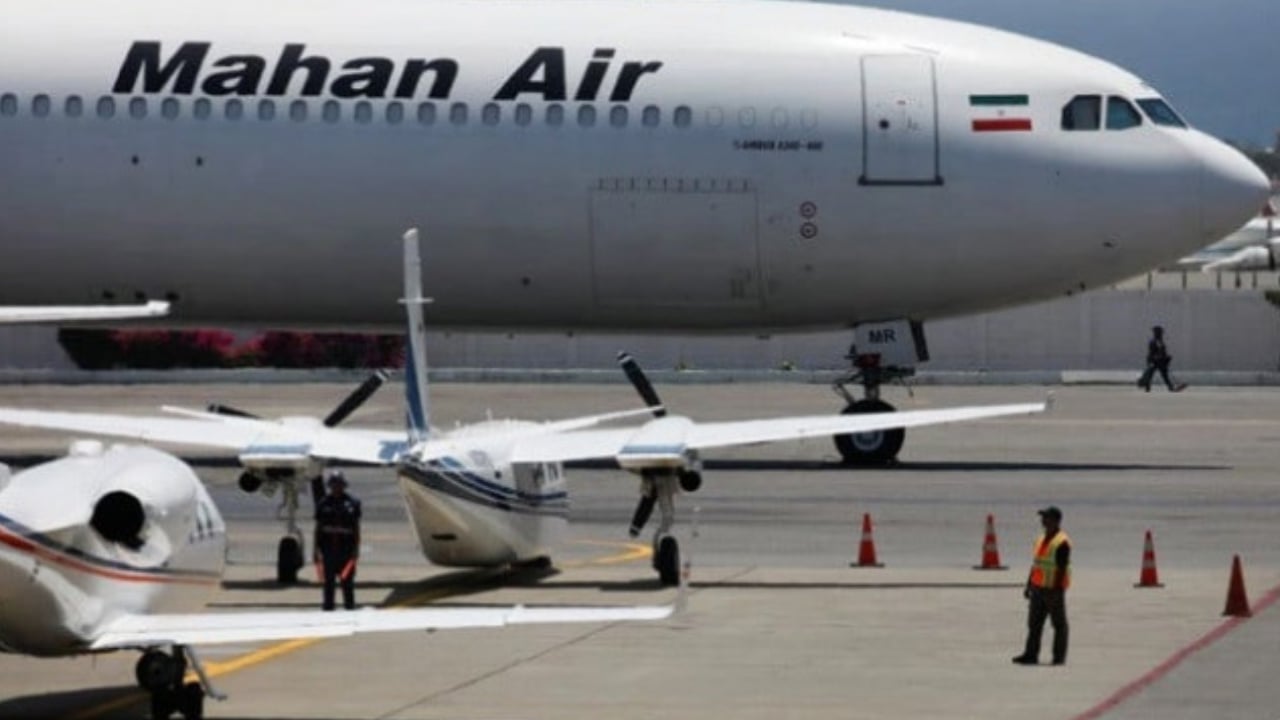 ডিসেম্বরে বাংলাদেশ-পাকিস্তান সরাসরি বিমান চলাচল শুরুর সম্ভাবনা