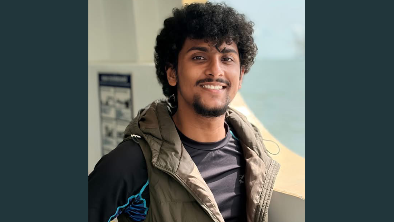 ‘বাংলাদেশ আমার পরিচয়, স্বপ্ন আমার বিশ্ব নিয়ে’