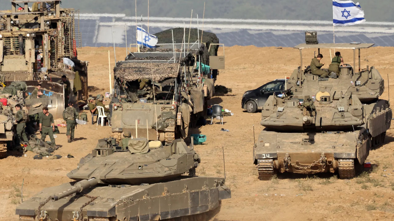 গাজার তিন এলাকায় দিনে ১০ ঘণ্টা হামলা বন্ধ রাখবে ইসরাইল