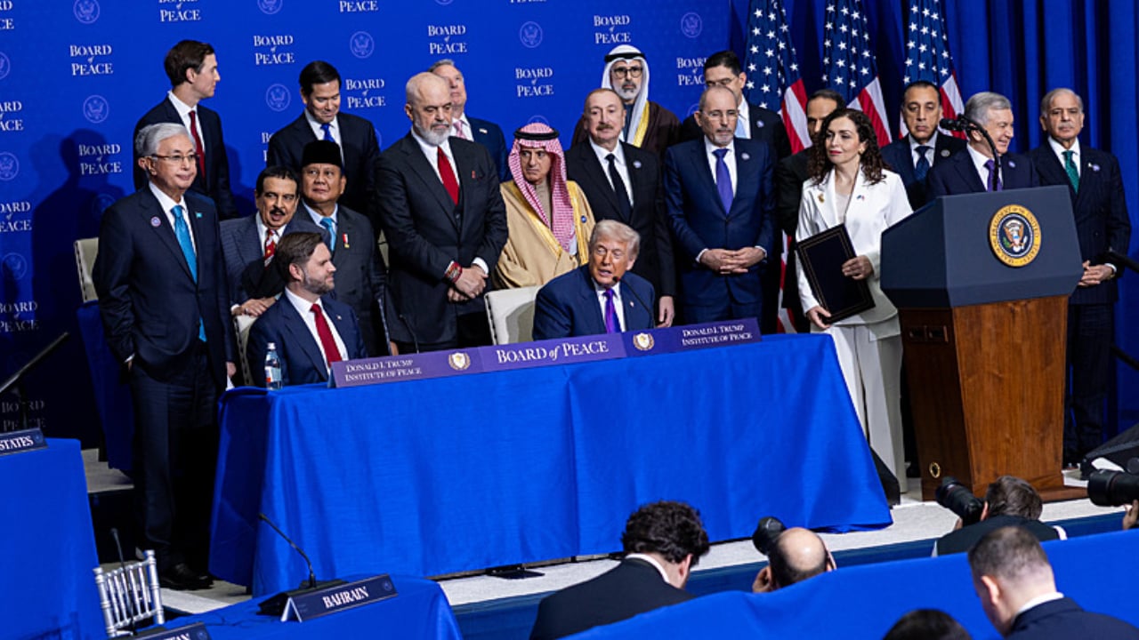 গাজা পুনর্গঠন তহবিলে ৭ বিলিয়ন ডলার দেওয়ার প্রতিশ্রুতি ৯ দেশের