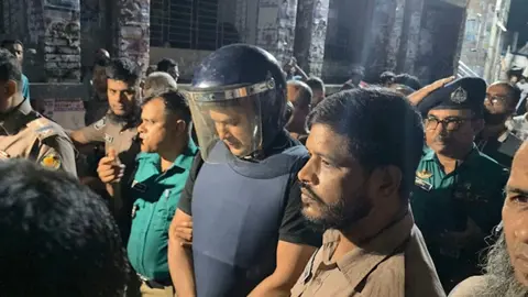 ইয়াবাসহ গ্রেপ্তার সেই কনস্টেবল ৩ দিনের রিমান্ডে