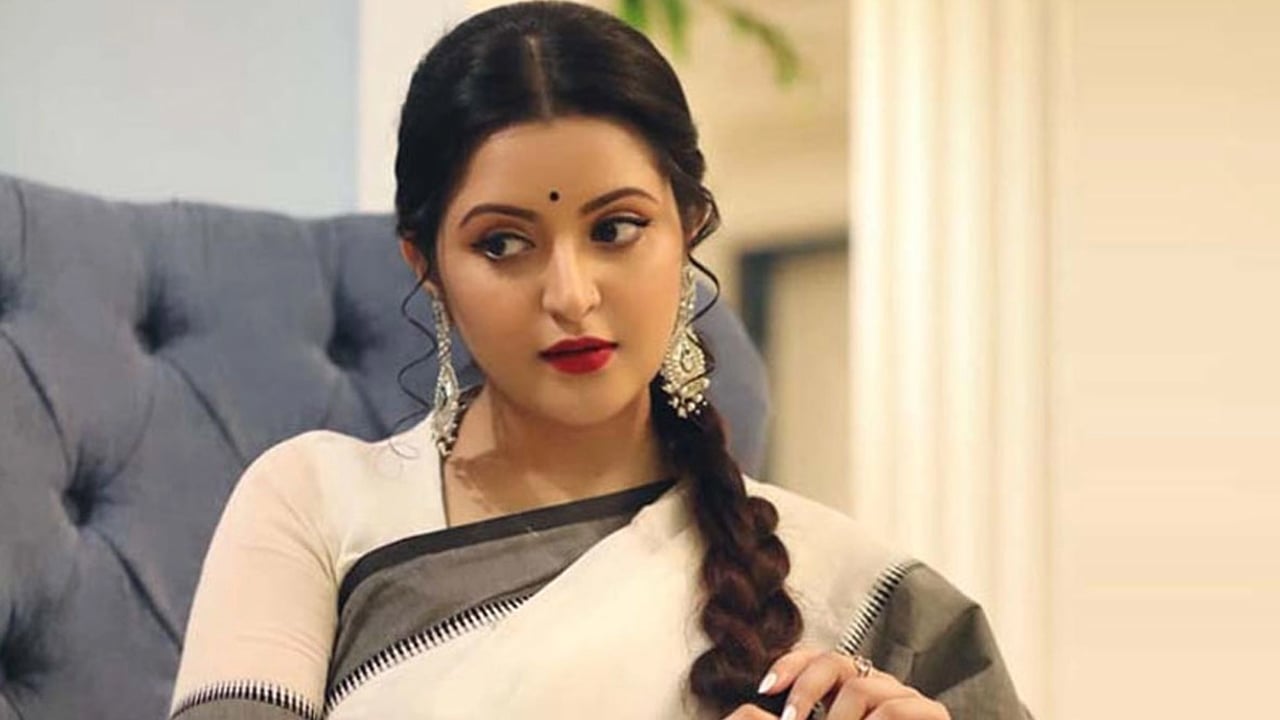 গৃহকর্মীর বিরুদ্ধে পরীমনির করা মামলা বাতিল
