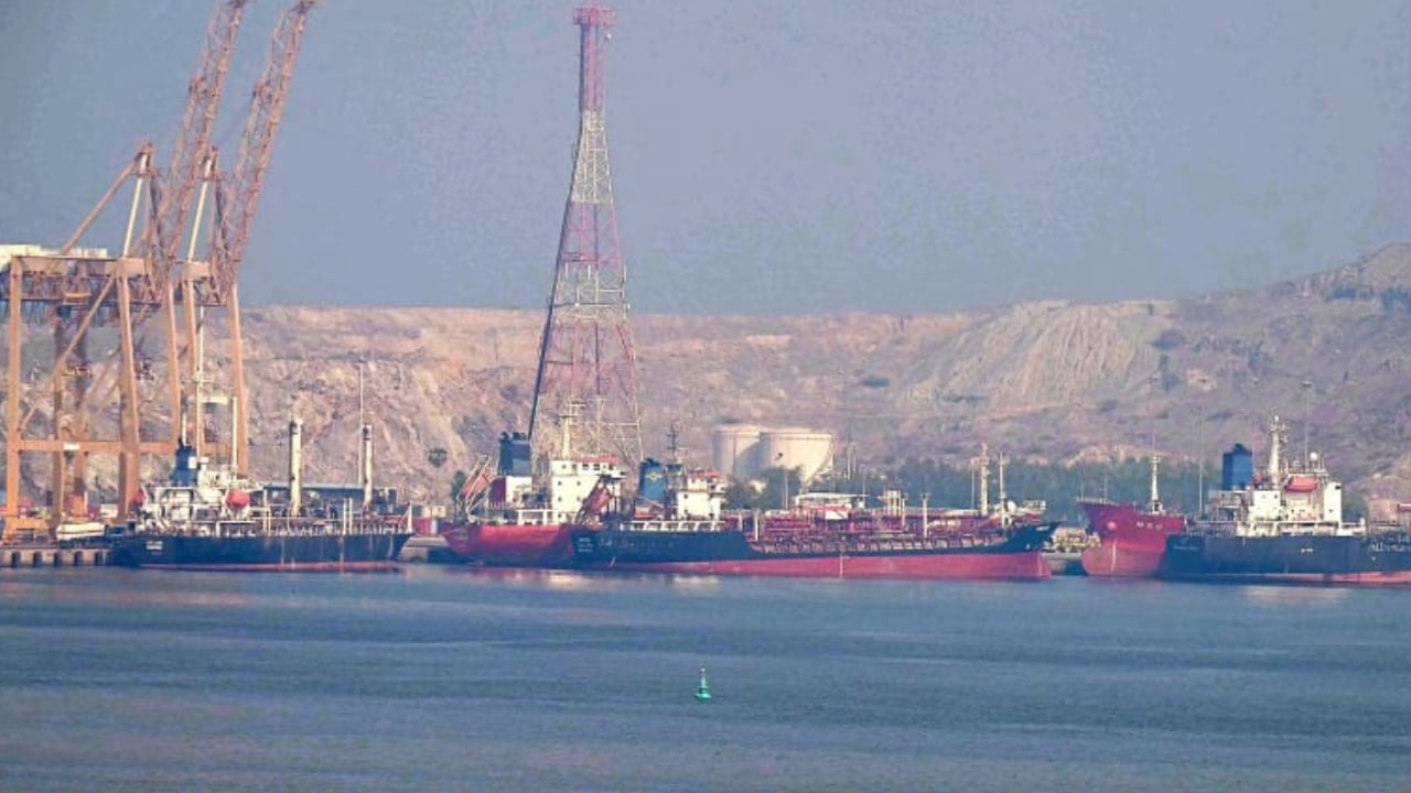 ইরানের বন্দরে মার্কিন অবরোধ সব দেশের ক্ষেত্রে প্রযোজ্য: যুক্তরাষ্ট্র