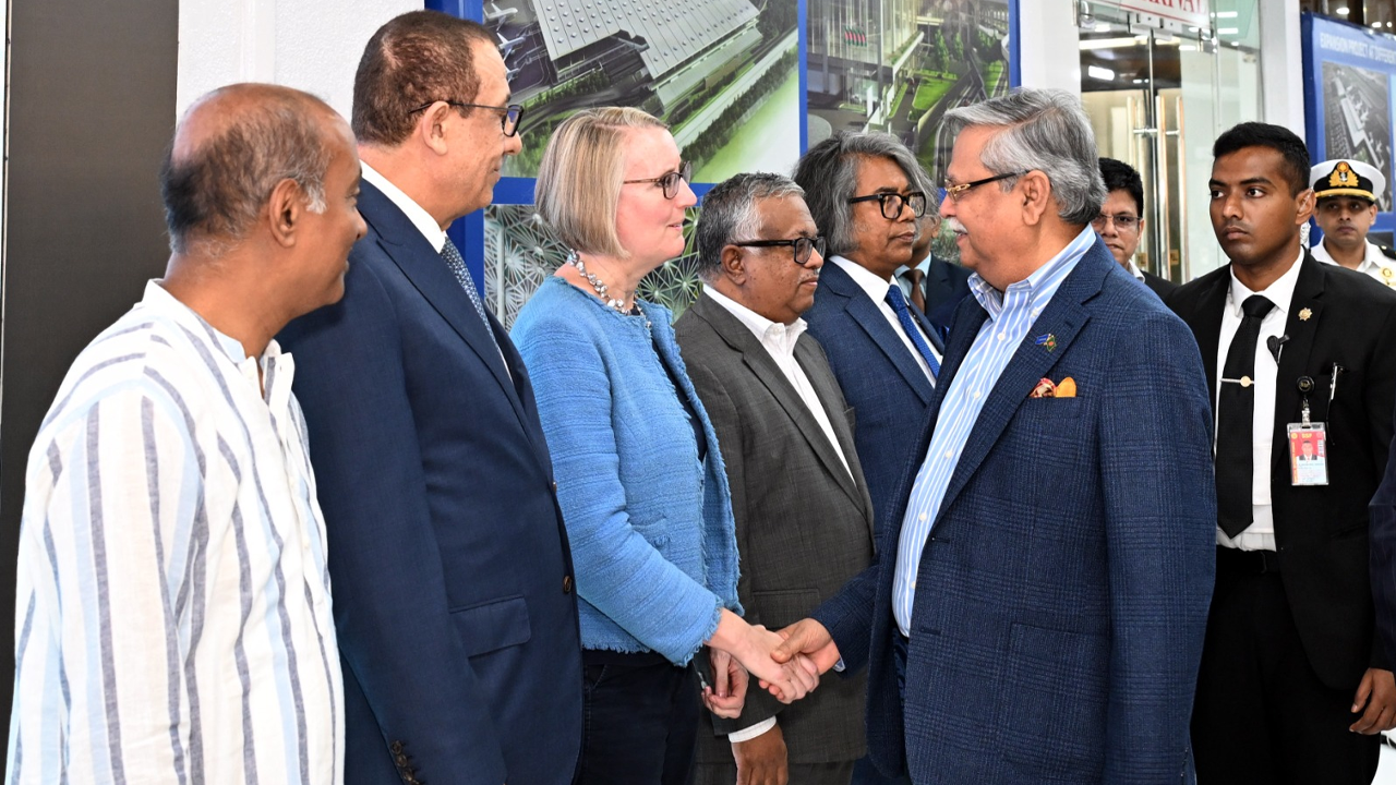 চিকিৎসার জন্য যুক্তরাজ্যে গেলেন রাষ্ট্রপতি
