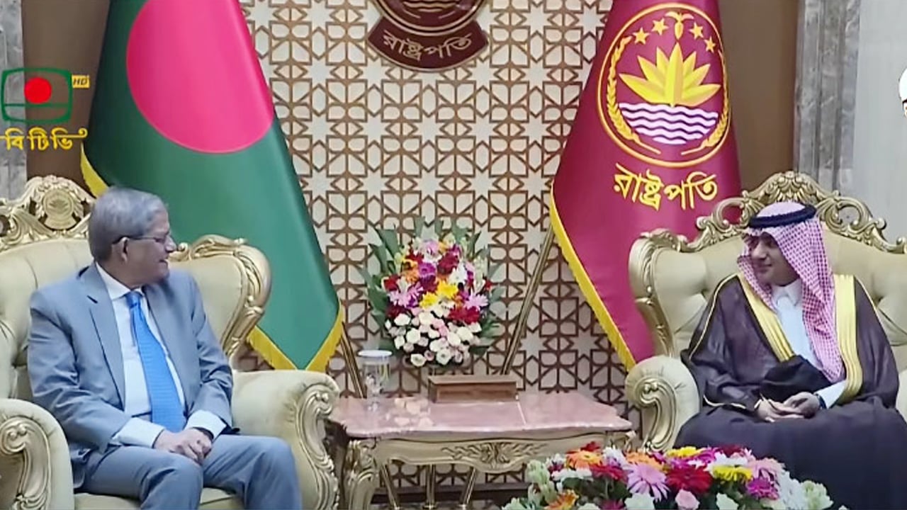 হাজিদের কষ্ট লাঘবের আহ্বান রাষ্ট্রপতির, সৌদি রাষ্ট্রদূতের আশ্বাস