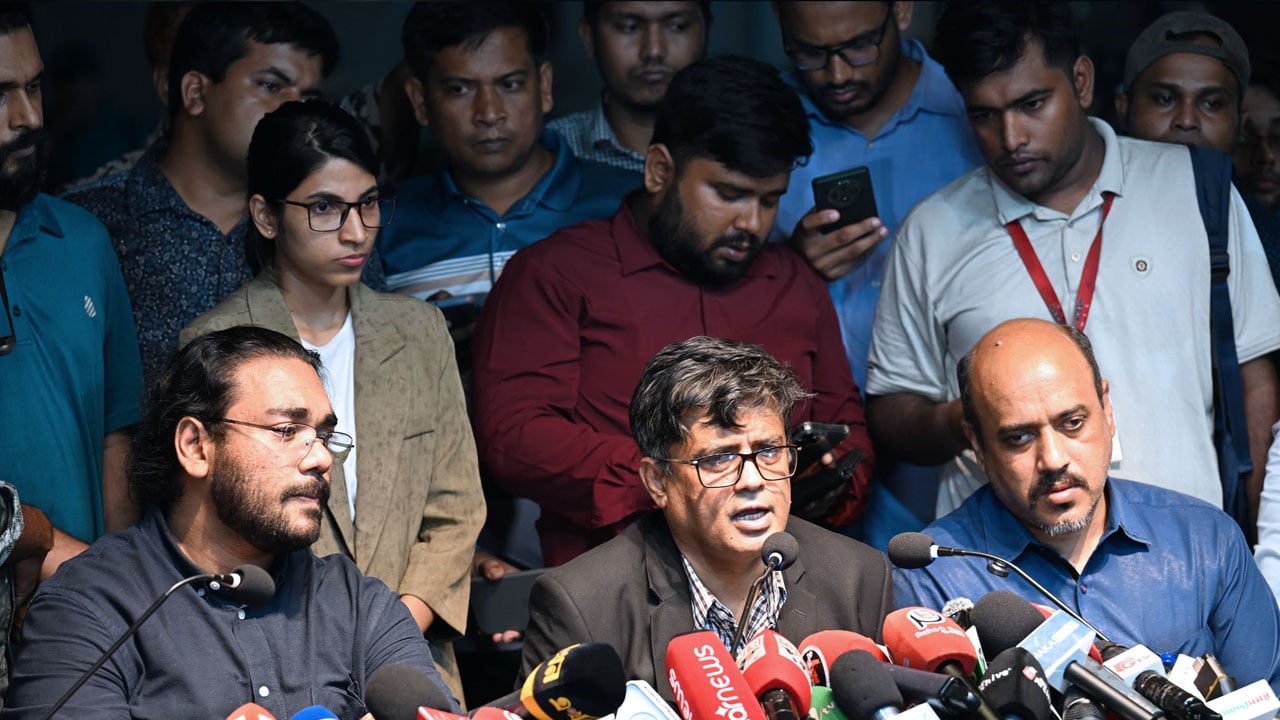 প্রধান উপদেষ্টার প্রতি সব দলের সমর্থন