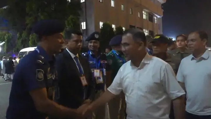 কী খবর মাসুদ, ভালো?—চট্টগ্রামের এসপিকে প্রধানমন্ত্রী