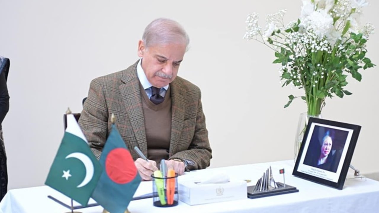 খালেদা জিয়ার প্রতি পাকিস্তানের প্রধানমন্ত্রীর শ্রদ্ধা