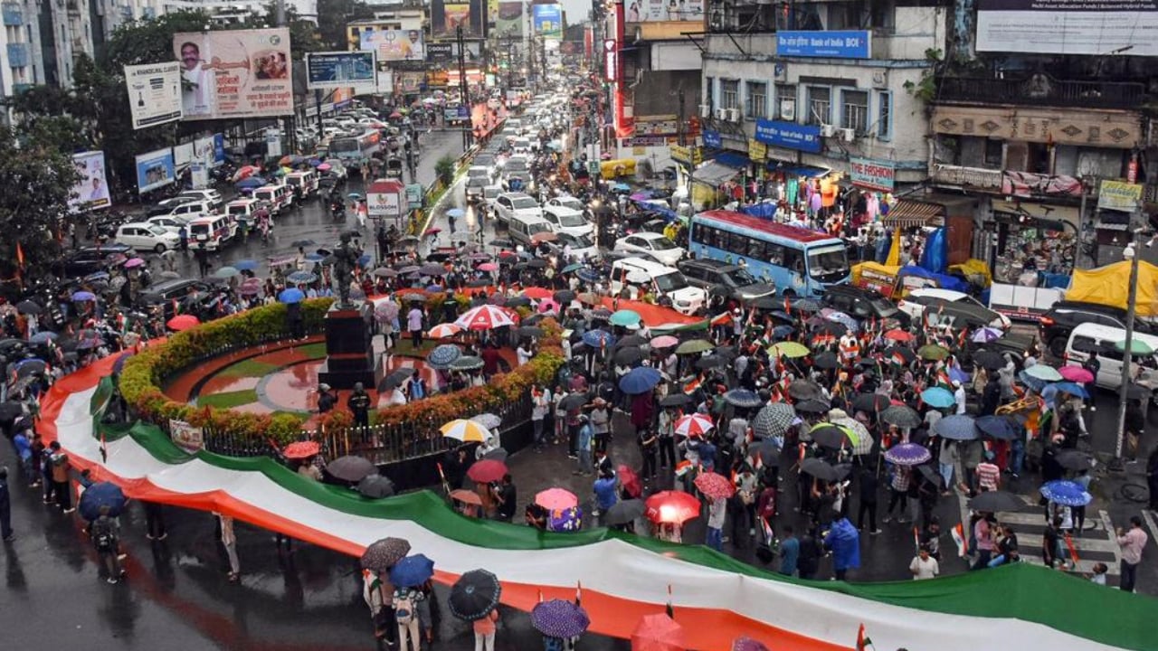 শিক্ষার্থীদের বিক্ষোভে উত্তাল ভারতের ঝাড়খণ্ড, কংগ্রেসের সমর্থন
