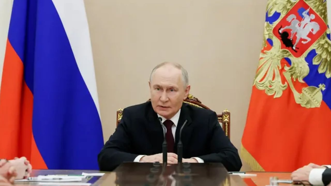 পারমাণবিক শক্তি বাড়ানো রাশিয়ার অগ্রাধিকার: পুতিন