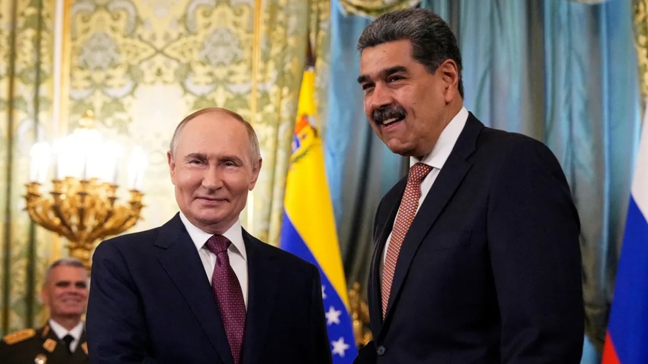 যুক্তরাষ্ট্র-ভেনেজুয়েলা সংকট নিয়ে যা বললেন পুতিন