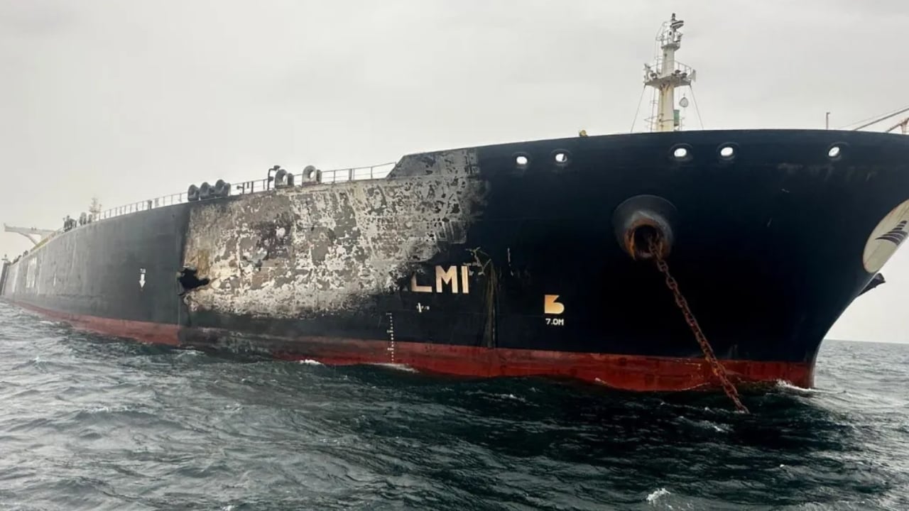 কাতারে ইরানের ক্রুজ ক্ষেপণাস্ত্র হামলা, তেল ট্যাংকার ক্ষতিগ্রস্ত