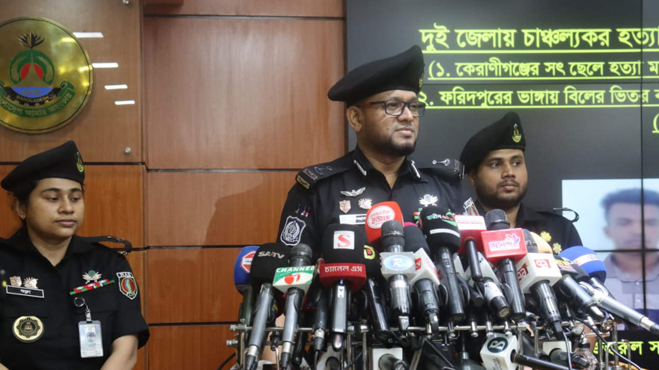 কেরাণীগঞ্জে কিশোর হত্যার অভিযোগে সৎ বাবা গ্রেপ্তার