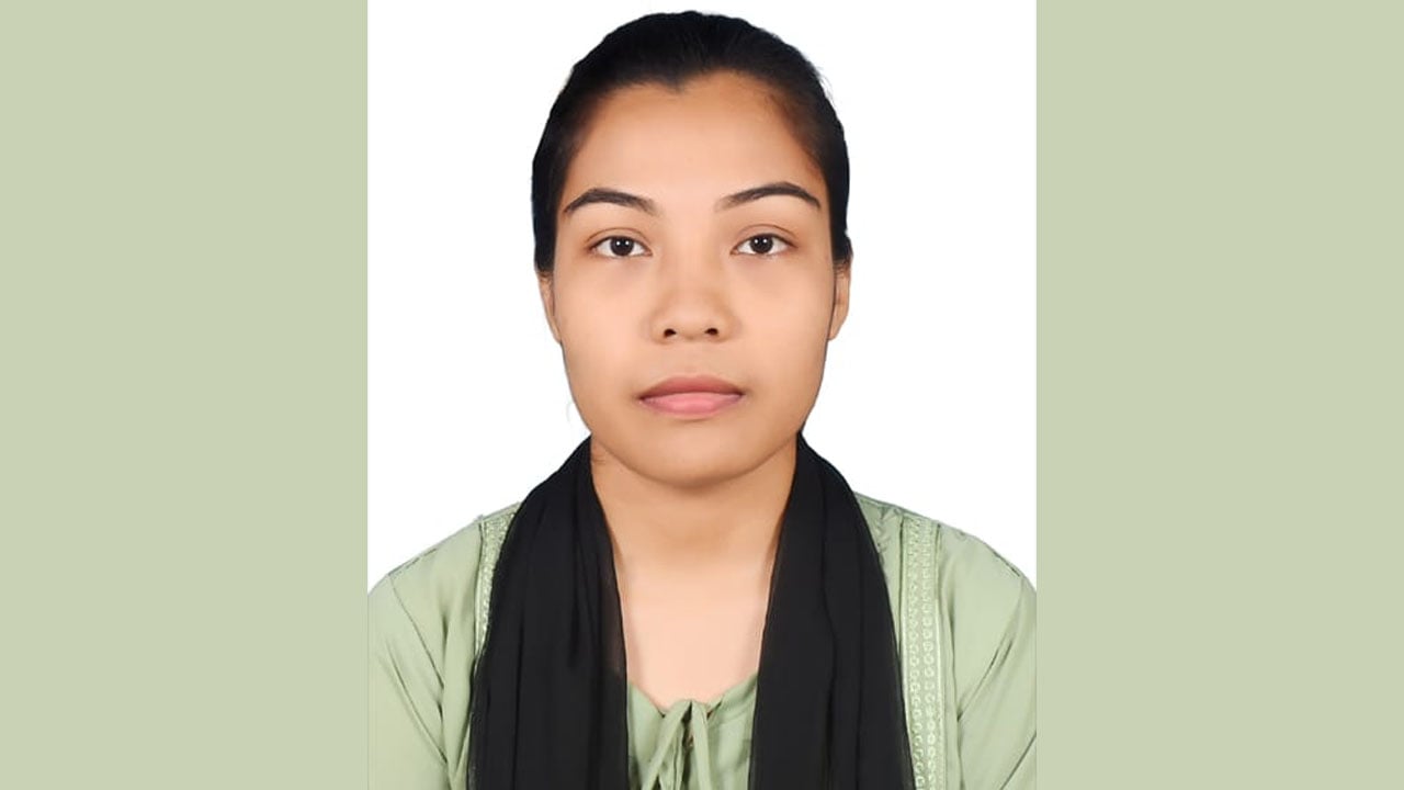 রামুতে তরুণীর ঝুলন্ত লাশ উদ্ধার