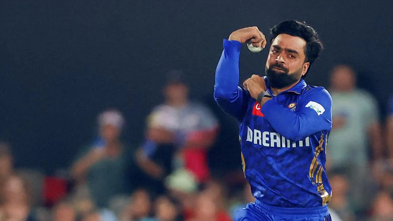 রশিদের সামনে শীর্ষে উঠার হাতছানি