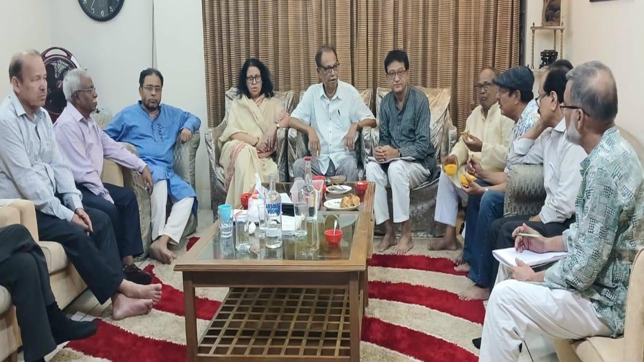 সংস্কার ও নির্বাচনের সমন্বিত রোডম্যাপ ঘোষণা করুন: আ স ম রব