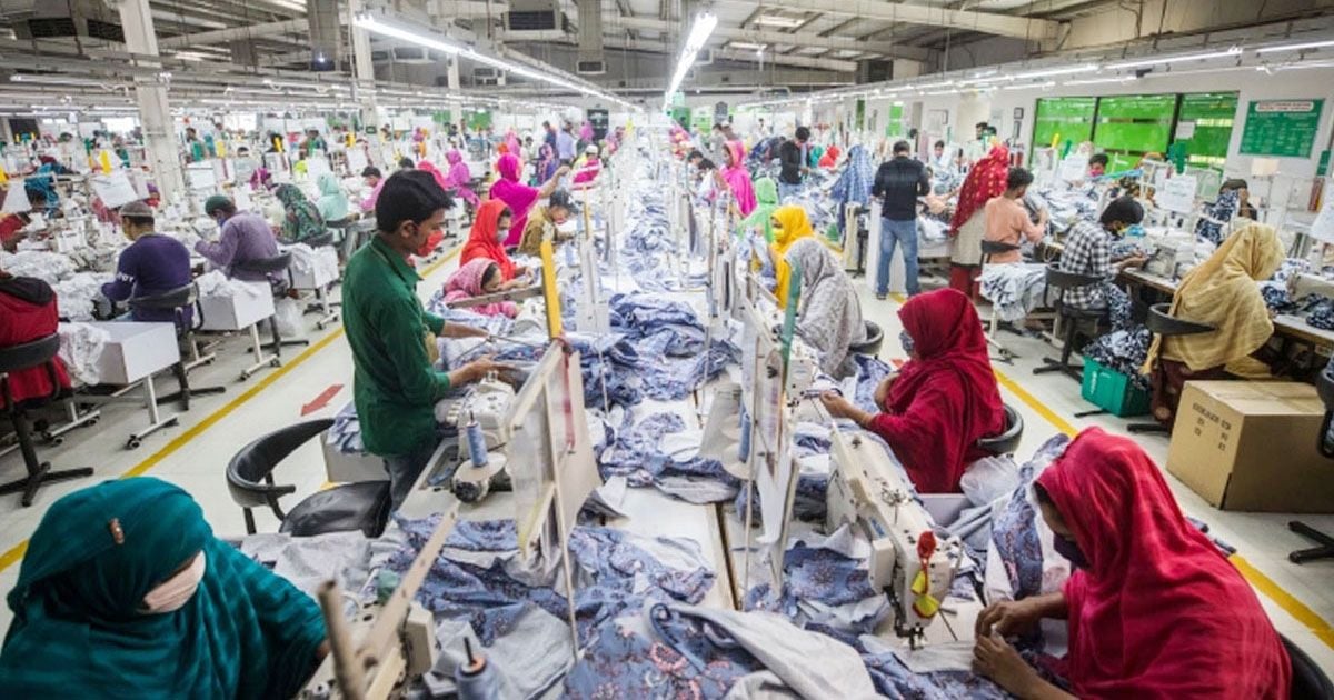 বেতন ও বোনাস নিয়ে দ্বিমুখী তথ্য শ্রমিক-মালিকপক্ষের